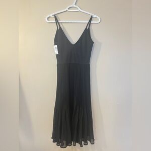 Wilfred Black Pleated Midi Dress